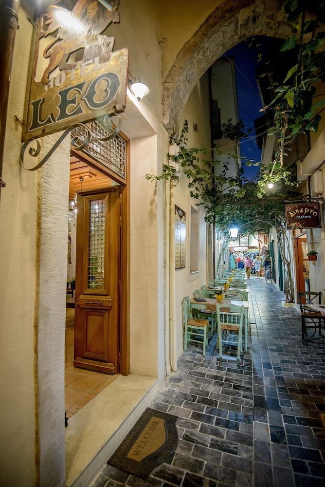 Leo Hotel Rethymno Esterno foto