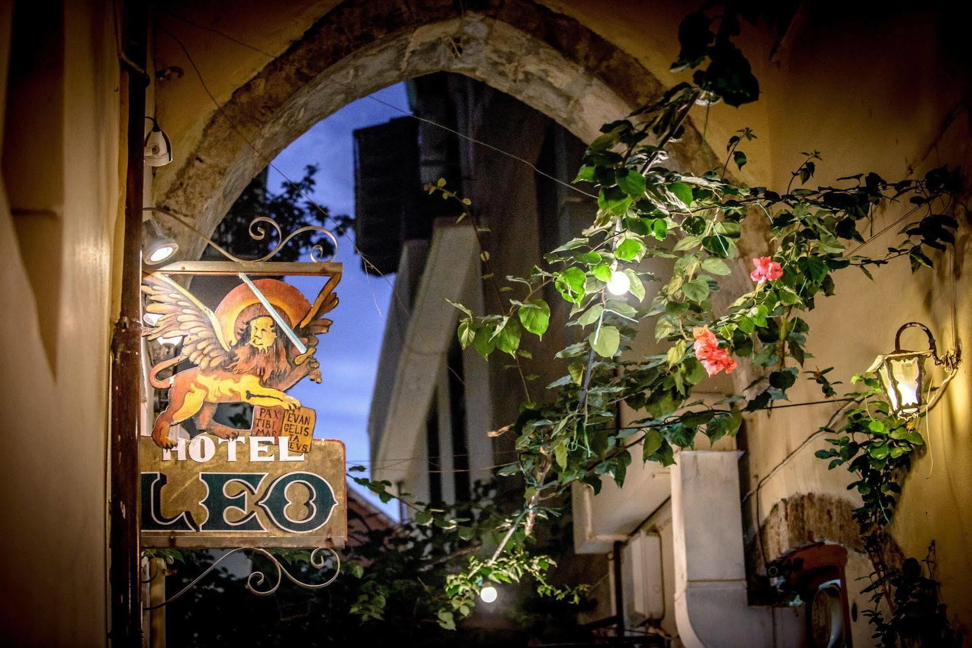 Leo Hotel Rethymno Esterno foto